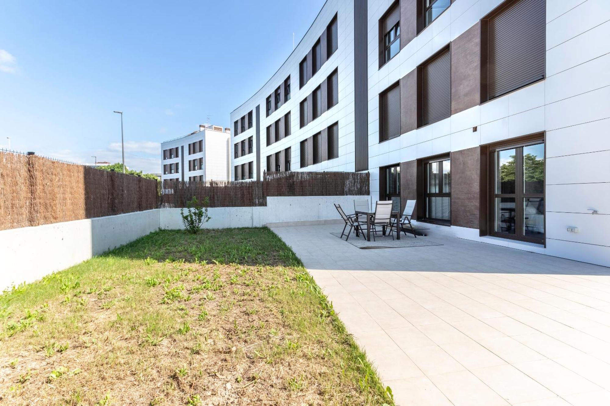 גטסו Akomodat En Precioso Y Moderno Con Jardin Y Parking מראה חיצוני תמונה